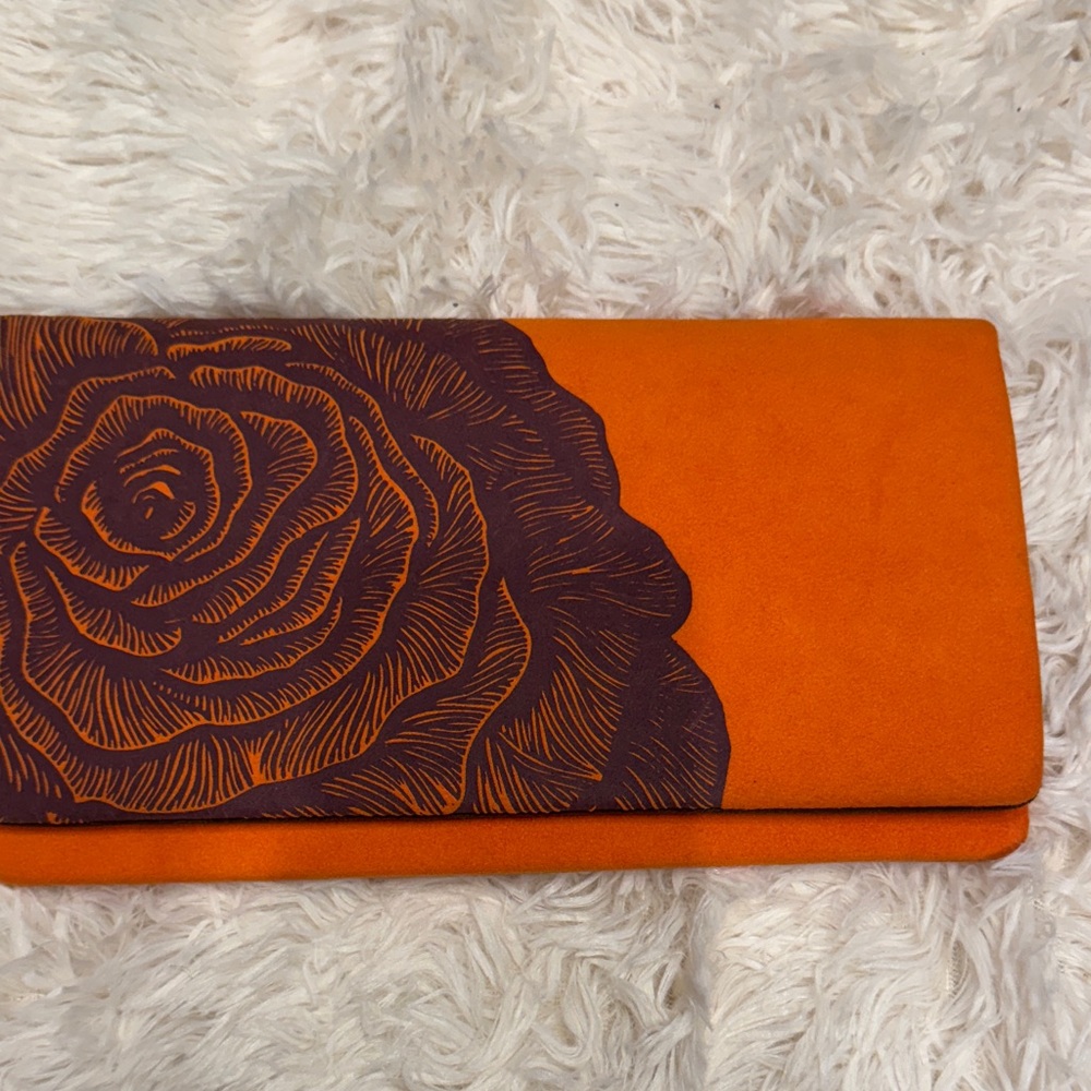 🧡 Dylan & Dillon Floral Suede Clutch Orange Floral